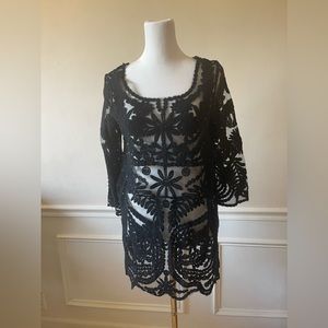 BEULAH EMBROIDERED BEACH COVERUP SIZE M/L